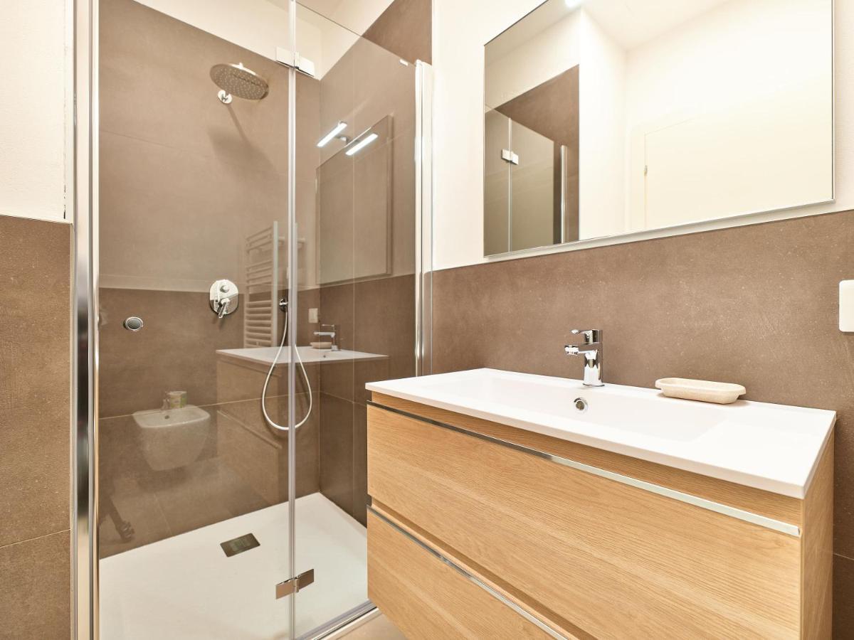 Apartmentsarena - Residenza Dei Doganieri - Верона Экстерьер фото